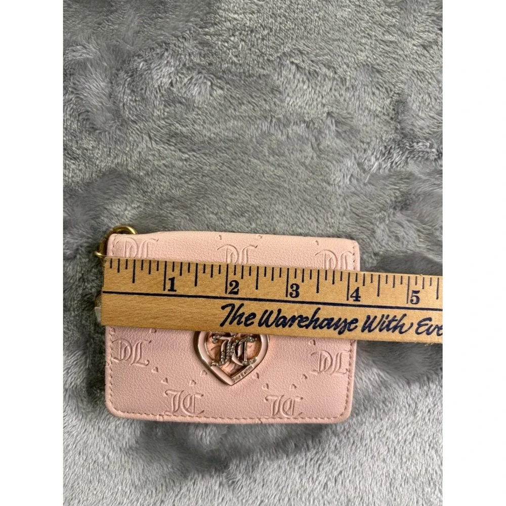 Juicy Couture ID Case Keychain Women's Wallet Small Pink Leather Heart Holder